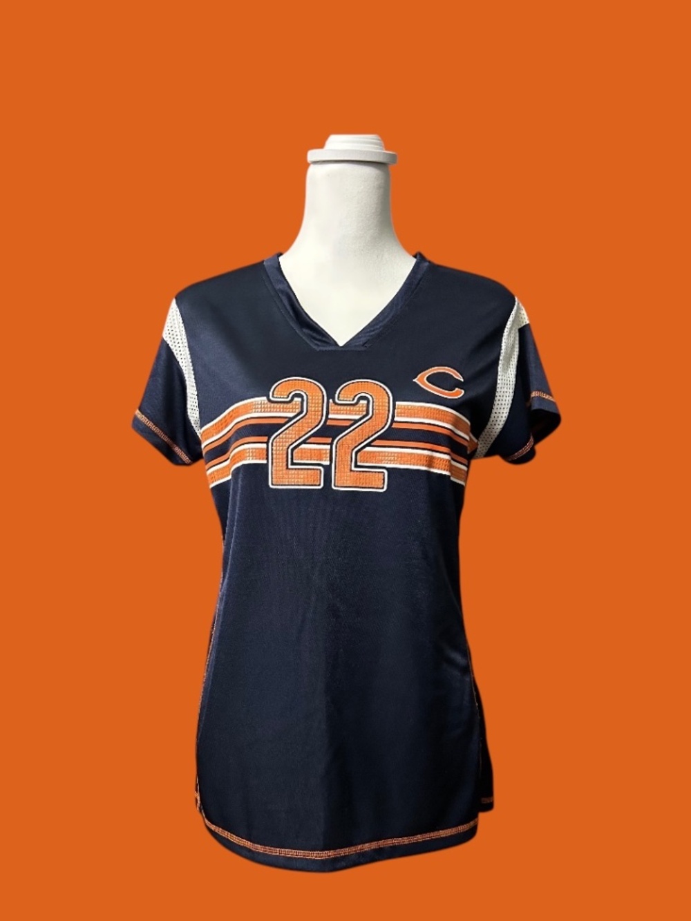 NFL Team Apparel Women’s Forte 22 T-shirt
